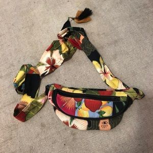 Brazilian Tropical Print Fanny-Pack
